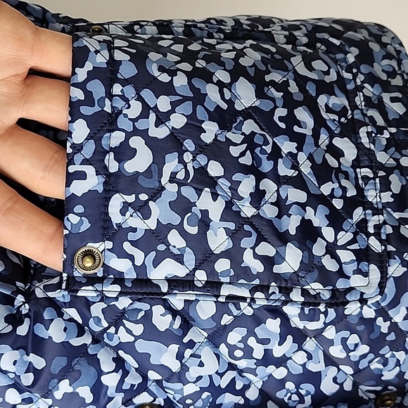 NWT Talbots Quilted Blue Abstract Leopard Diamond Print Vest Size Large Petites - Picture 6 of 16